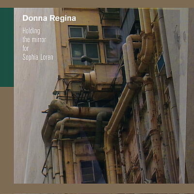 Donna Regina - Holding The Mirror For Sophia Loren